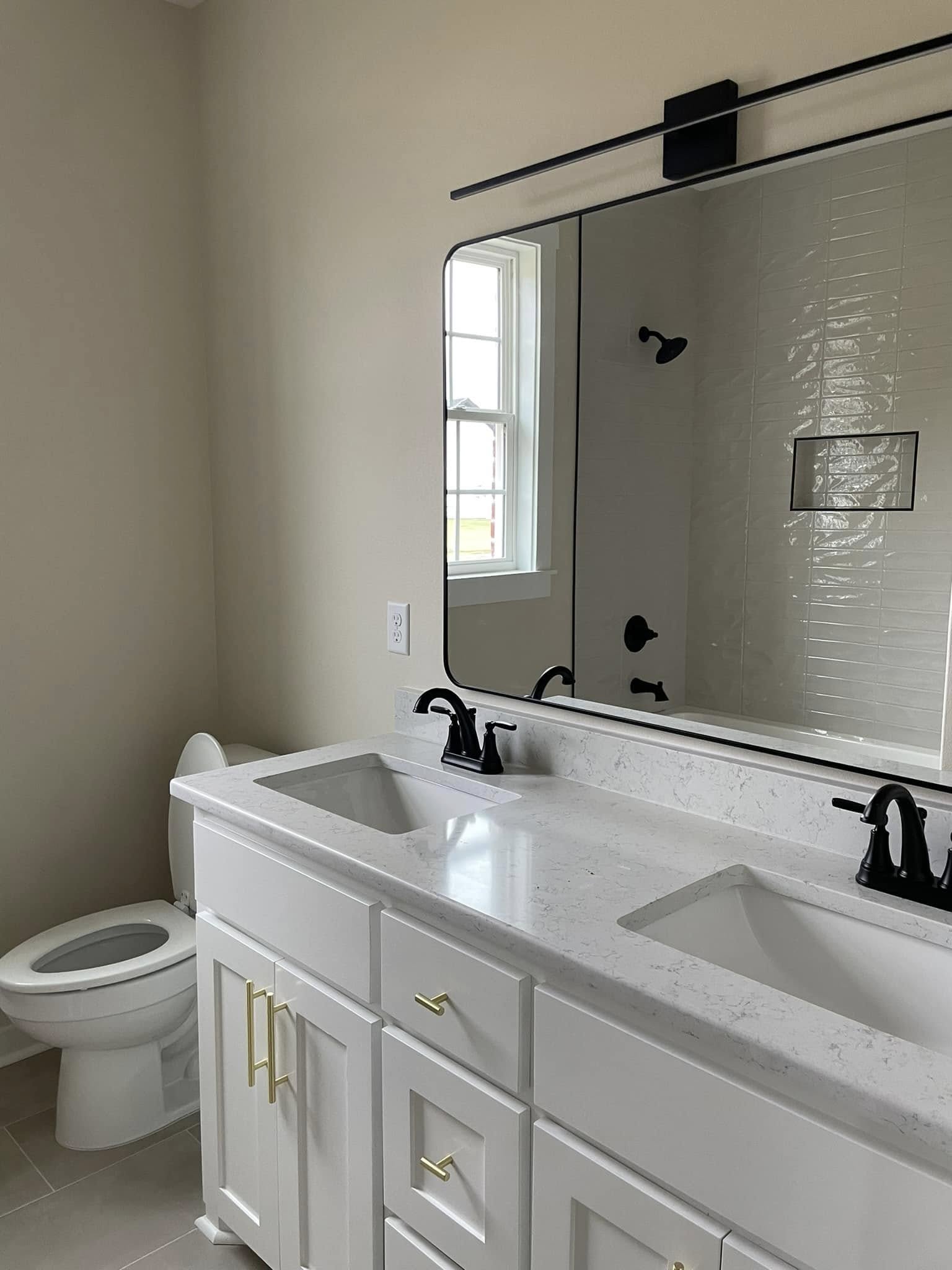 bathroom2